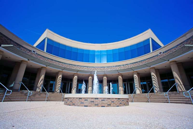 Hampton University 438 in MONEY’s 201718 Best Colleges Ranking